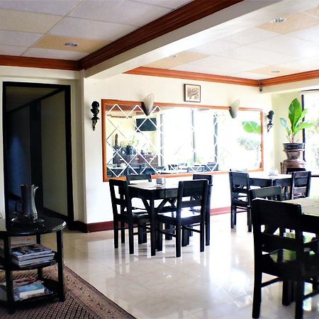Zen Rooms Vest Grand Suites Bohol 타그빌라란 외부 사진