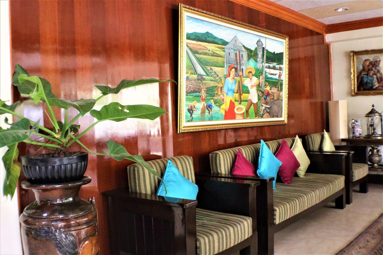 Zen Rooms Vest Grand Suites Bohol 타그빌라란 외부 사진